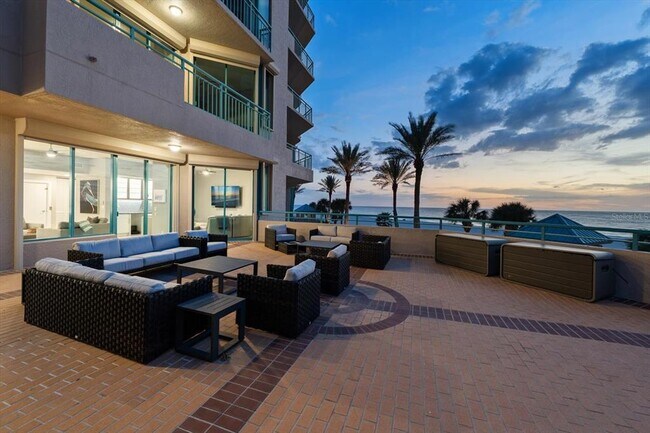 Foto del edificio - 1560 Gulf Blvd