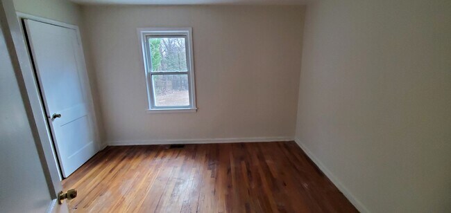 Foto del edificio - 1105 Logan St