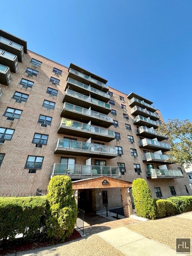 Building Photo - 145 Valentine LnYonkers, NY 10705