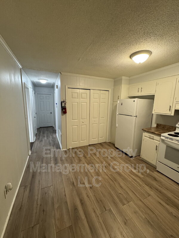 Foto del edificio - 2217 Apple Valley Rd