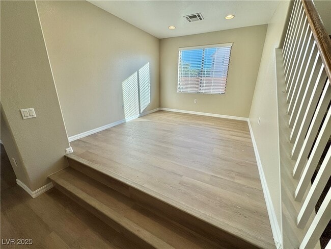 Building Photo - 5808 Post Mountain St