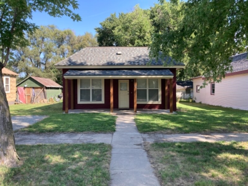 Foto principal - 118 E Adams Ave