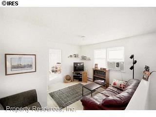 Building Photo - 533 22nd St
