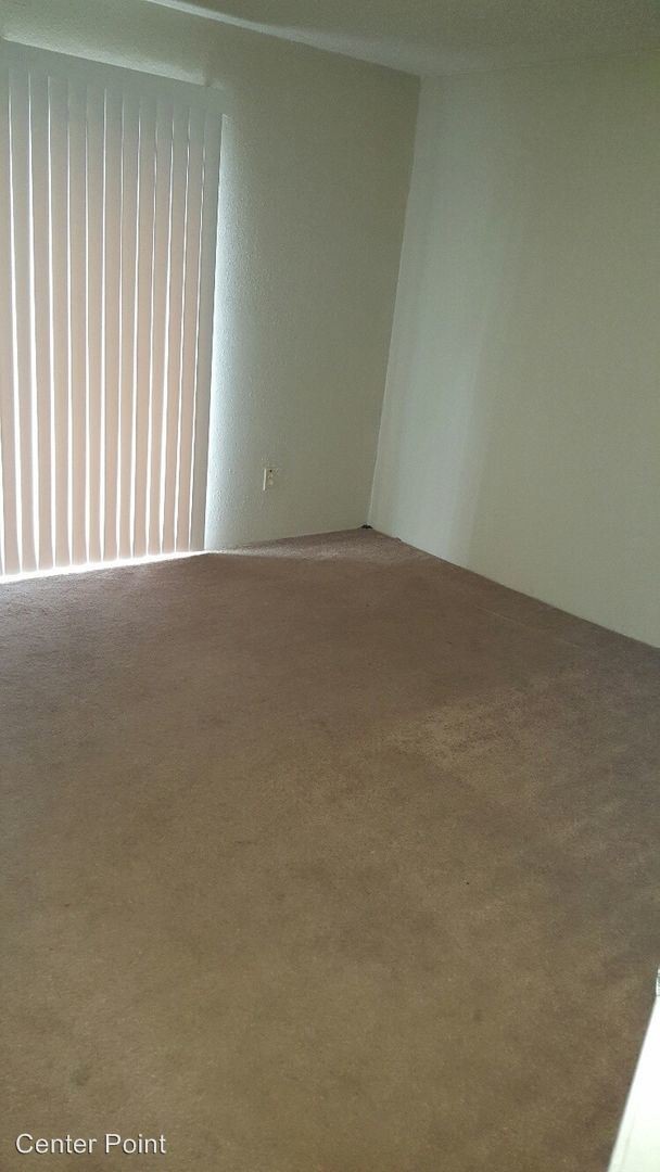 Foto del edificio - 107 25th Ct NW