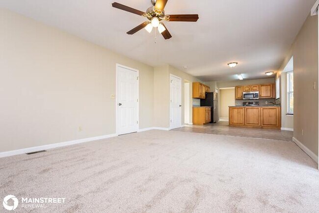 Foto del edificio - 1002 Pincay Ct, Florissant, MO 63034