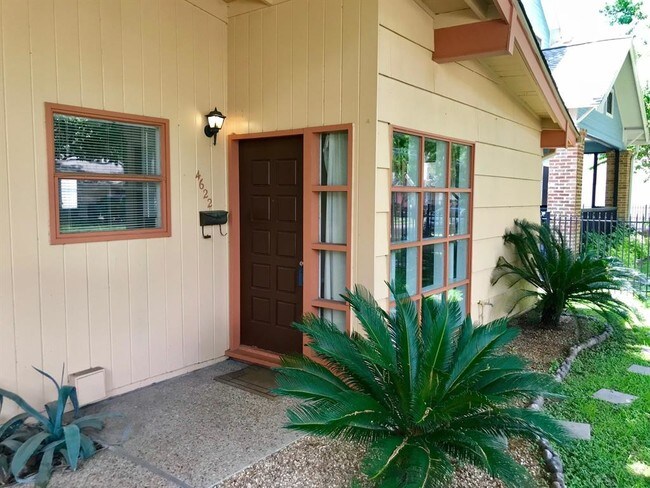 Foto del edificio - 4622 Michaux St