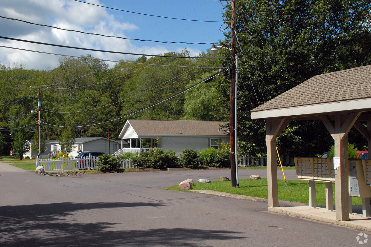 Primary Photo - Valley Stream