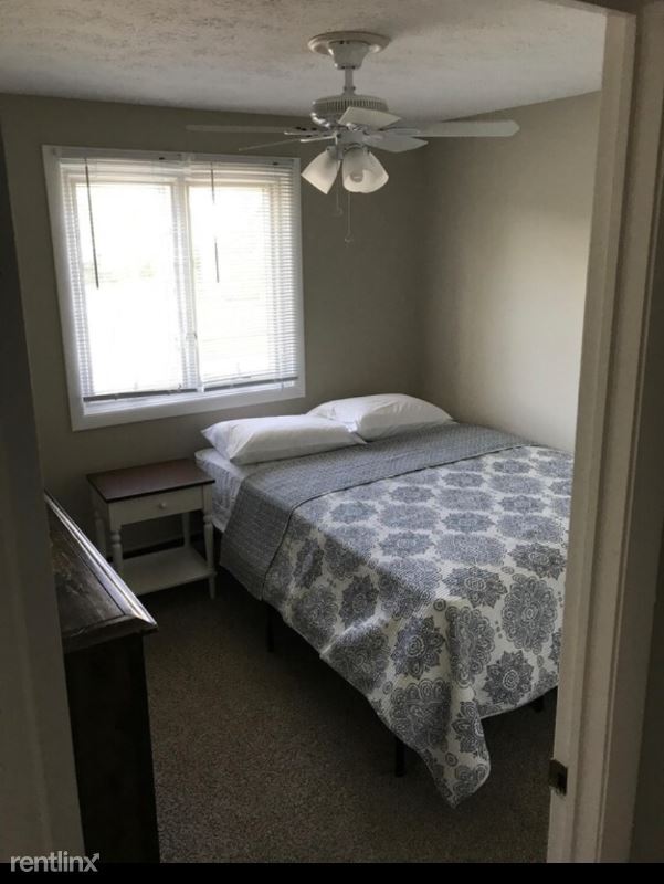 Foto del edificio - 3 br, 2.5 bath House - 22 Kingston Ln