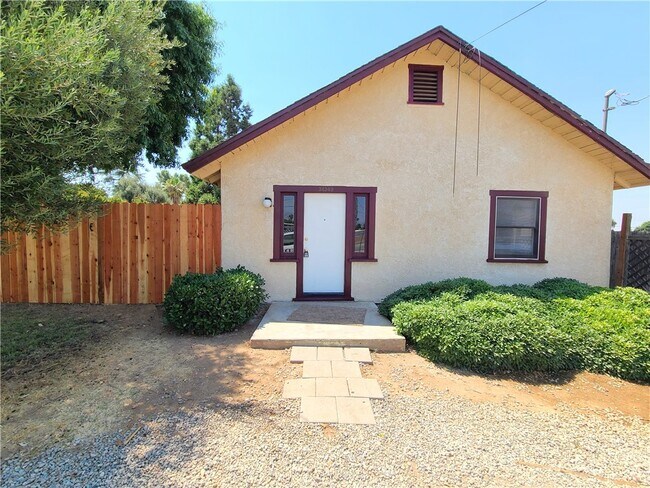 Foto del edificio - 34349 County Line Rd