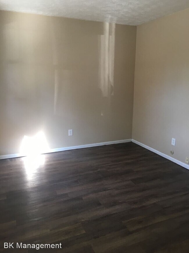 Foto del edificio - 3 br, 2 bath House - 514 E Chestnut