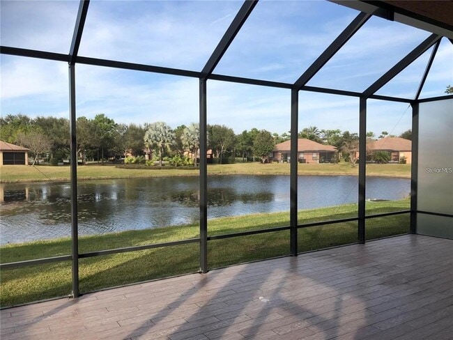 Foto del edificio - 140 Shell Falls Dr