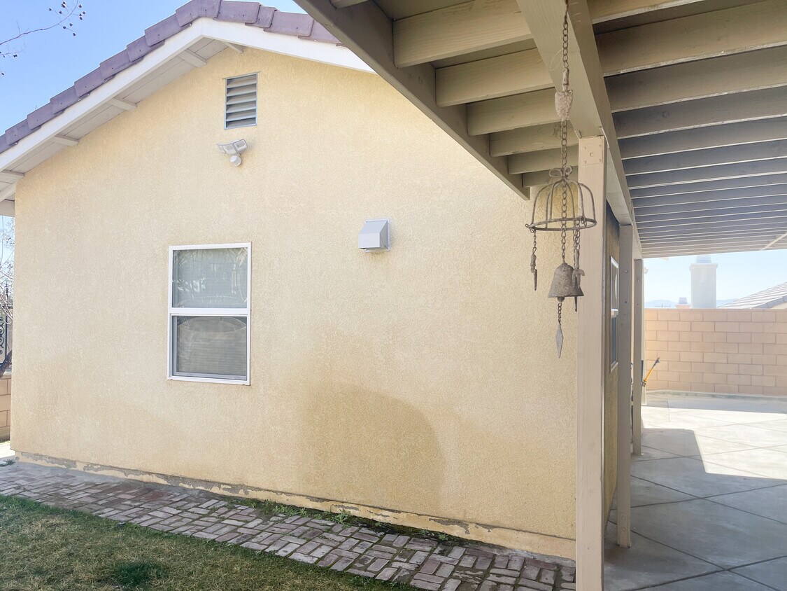 3440 Starjet St, Rosamond, CA 93560 House Rental in Rosamond, CA