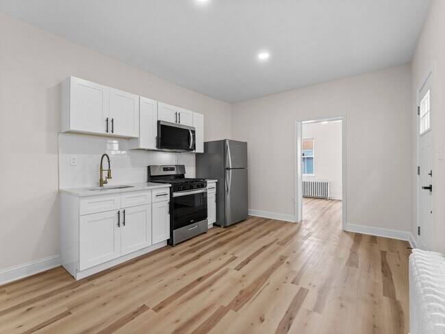 Foto del edificio - 7103 State Rd.