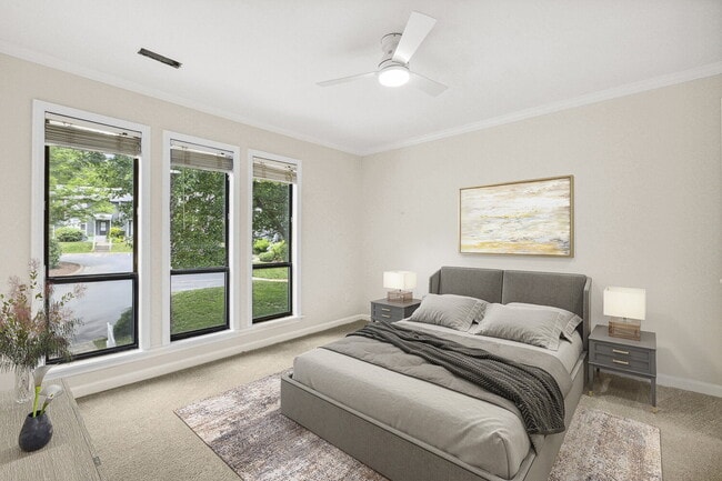 Building Photo - Renovated 3BR/2.5BA Townhome in Prime Cary...