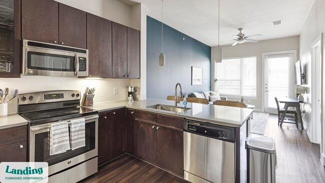 Building Photo - 3501 Ross Ave