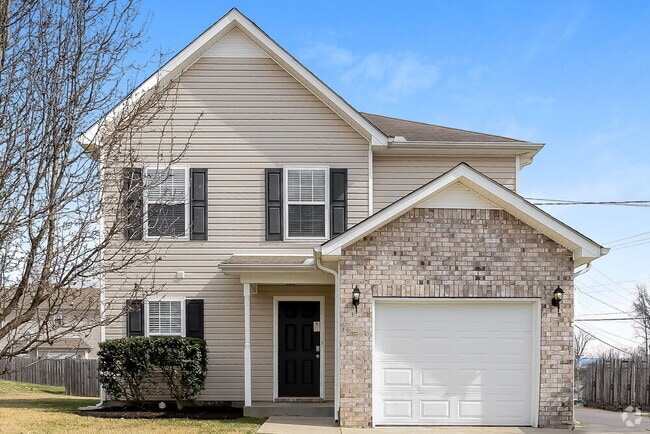 Building Photo - 300 Sarna Dr