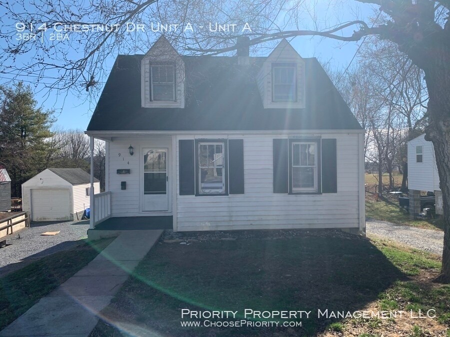 Foto principal - 3 Bedroom 2 Bath Home, Harrisonburg