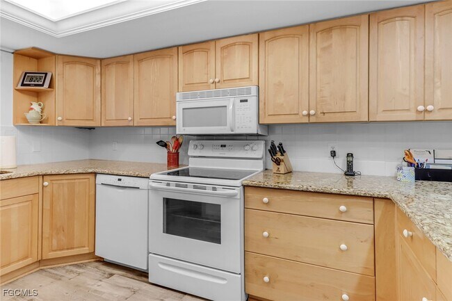 Building Photo - 4396 Bowsprit Ct
