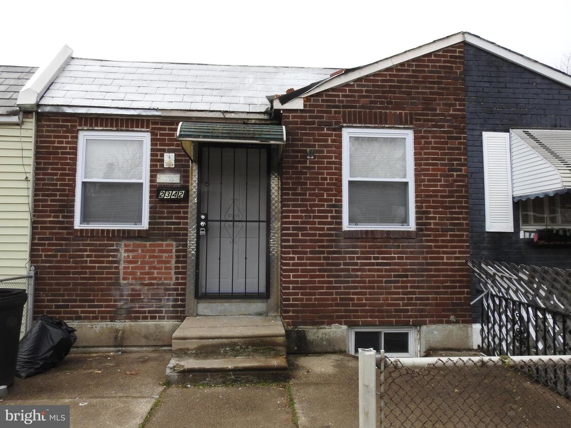 Primary Photo - 2342 S Ithan St