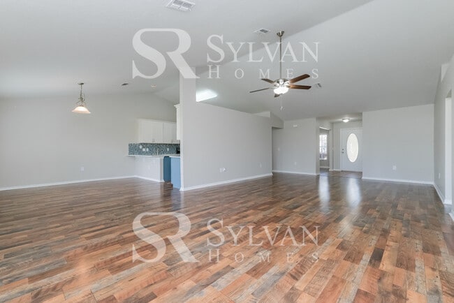 Building Photo - The Lifestyle You Deserve.