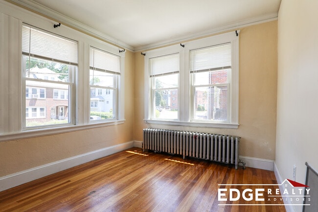 Building Photo - 71 Colborne Rd