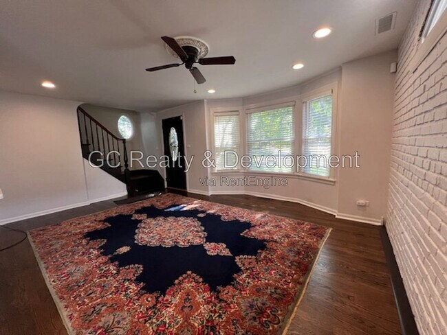 Foto del edificio - 2 Hiawatha Dr