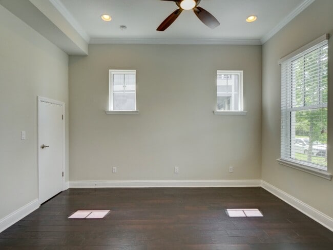 Building Photo - 8300 Nemours Pkwy