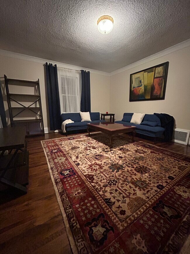 Foto del edificio - 2508 33rd Ave S