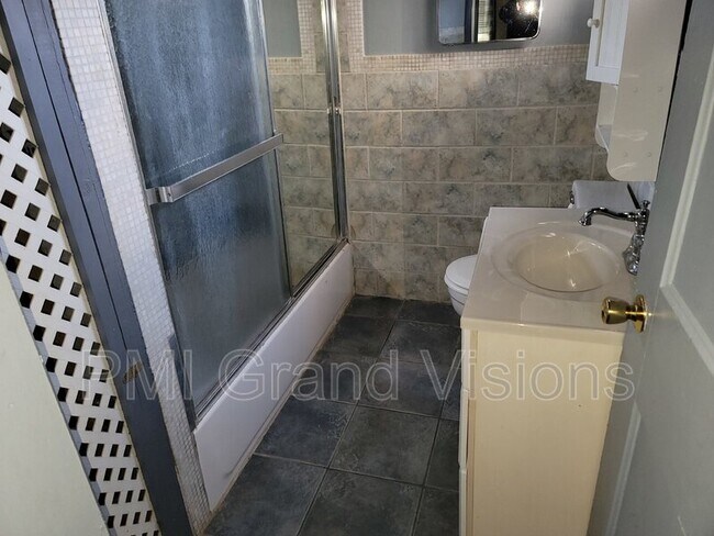 Foto del edificio - 506 N. Center