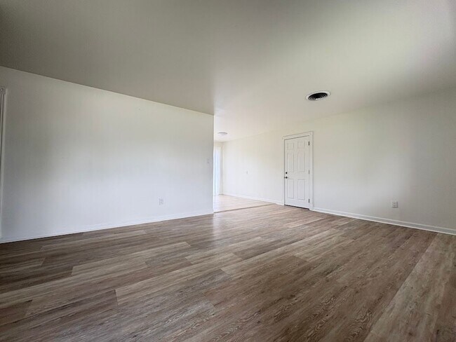 Foto del edificio - Charming 3 Bedroom Home in Galt
