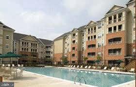 Primary Photo - 400 Symphony Cir