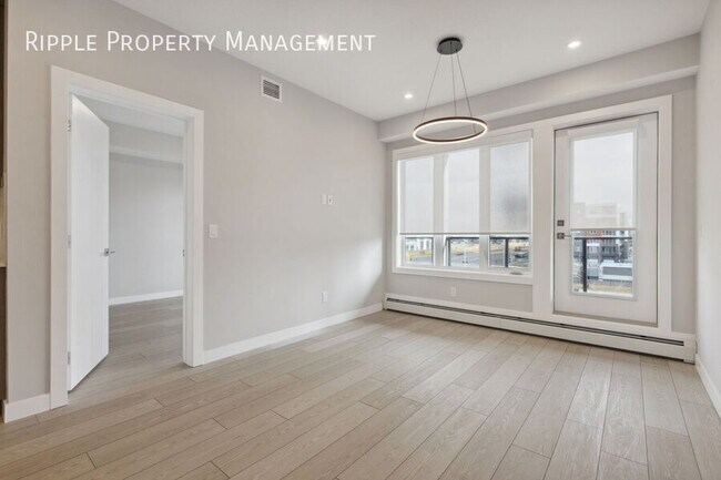 Building Photo - AMAZING 2 BEDS+DEN/ 2 BATHS CONDO WITH UNDERGROUND PARKING!