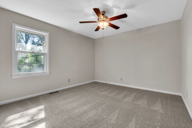 Foto del edificio - 425 Centennial Ave