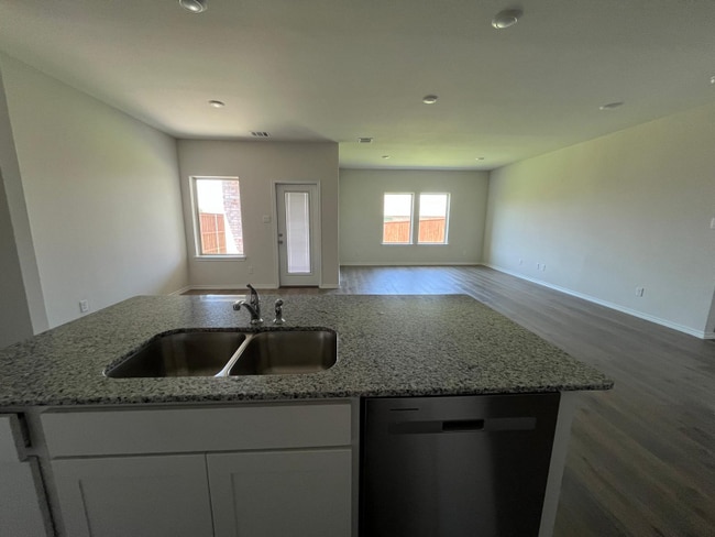 Building Photo - 3904 Malachite Dr