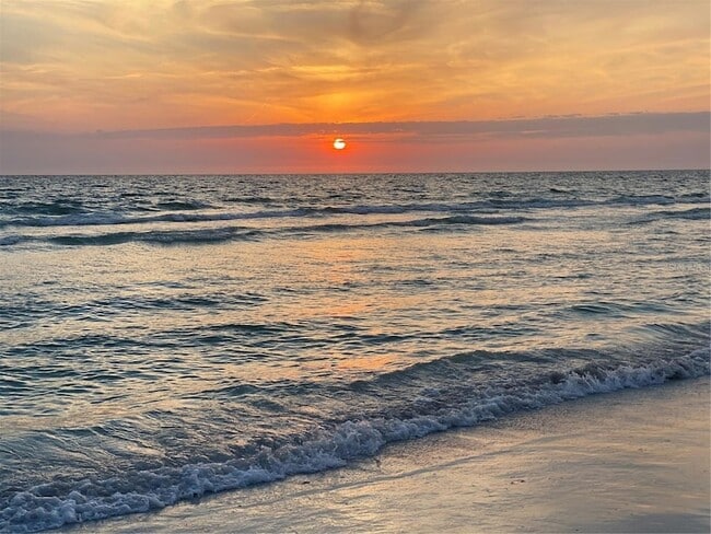 Photo - 7003 Sunset Way Apartment