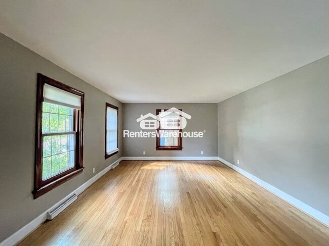 Building Photo - 2925 Duke of York Dr