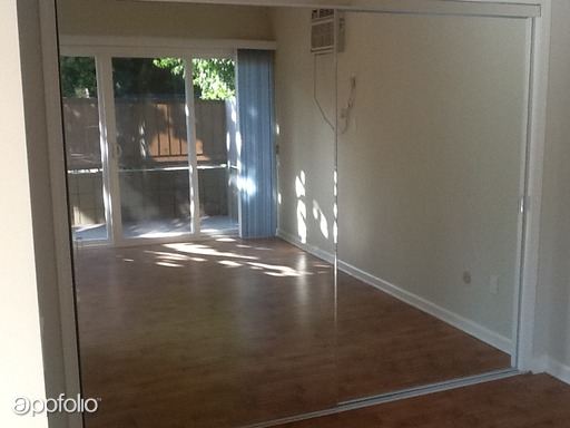 Building Photo - 5409 Radford Ave