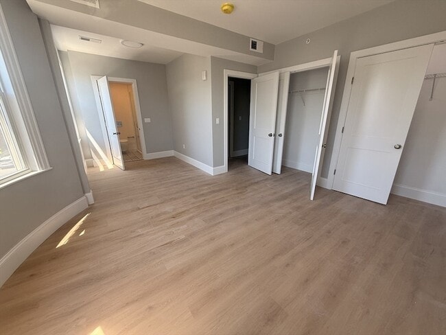 Photo - 7 Thornley St Apartment
