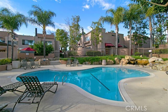 Primary Photo - 25761 Le Parc