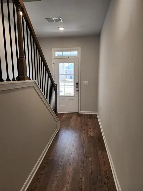 Building Photo - 64 Green Love Ln
