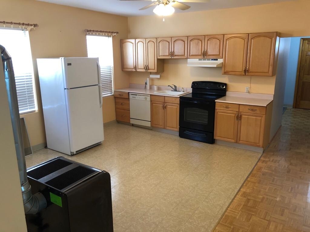 Foto principal - 204 Perry Ave