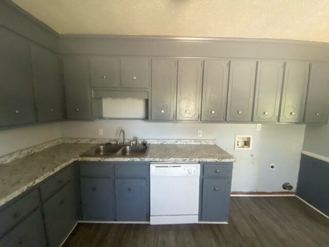 Foto del edificio - 142 Calvin Ct