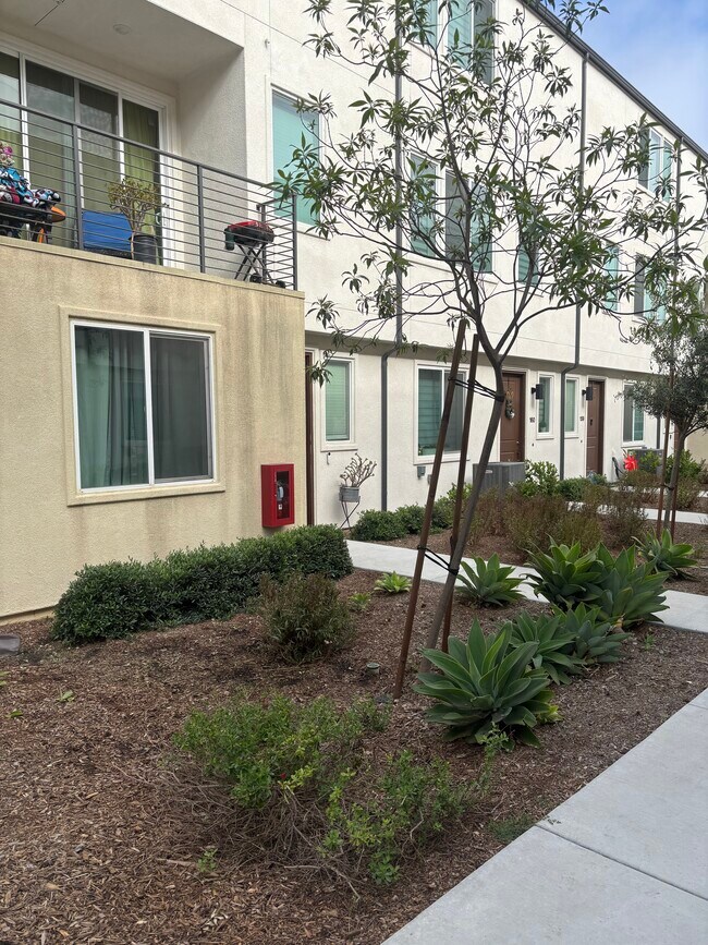 Foto del edificio - 5474 Shorefront Dr