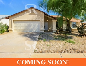 Building Photo - 1748 E Catalina St