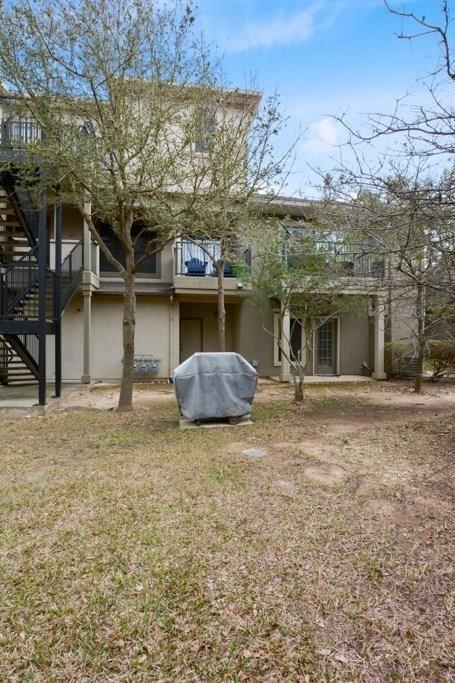 Building Photo - 11203 1/2 Ranch Rd 620