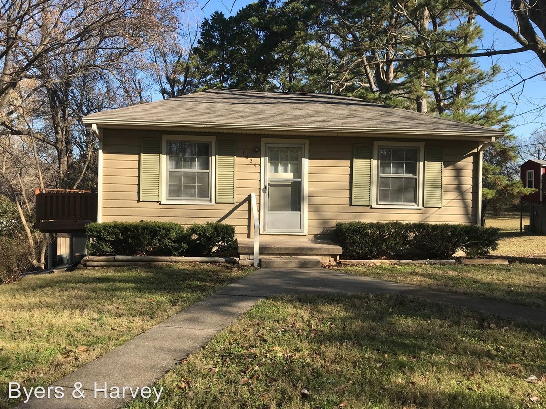 1621 Golf Club Ln, Clarksville, TN 37043 - Room for Rent in Clarksville ...