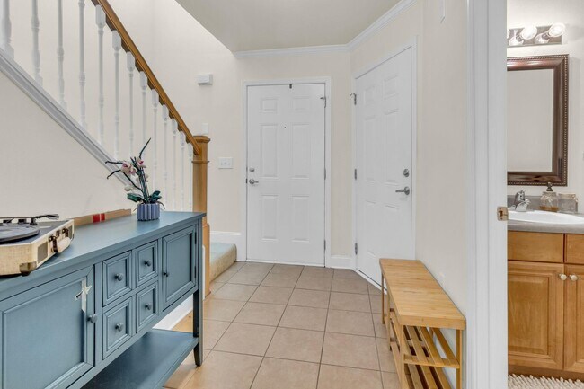 Foto del edificio - 512 Wingspan Way