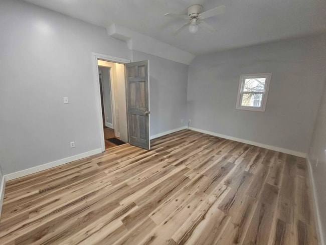 Foto del edificio - 64 Wood St