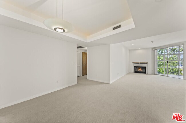 Foto del edificio - 171 N Church Ln