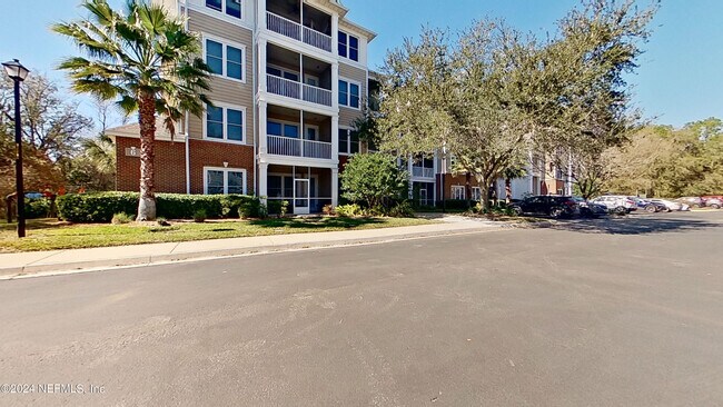 Foto del edificio - 13364 Beach Blvd